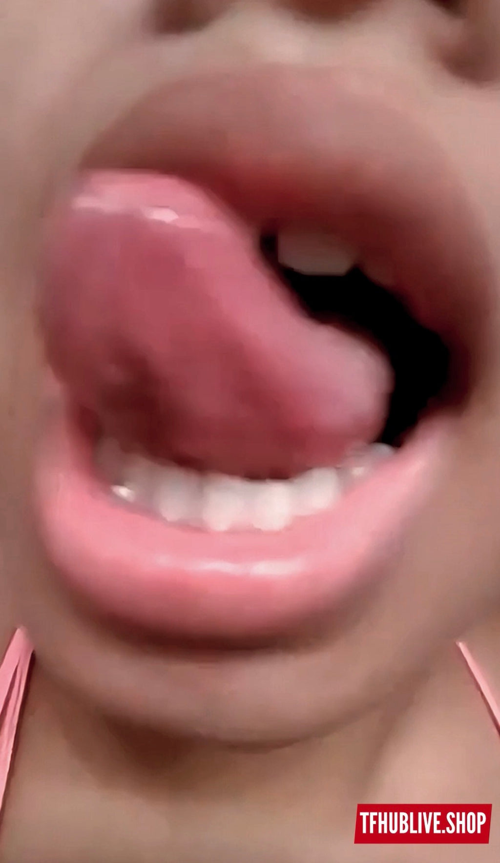 Pretty ass redbone tongue show p2